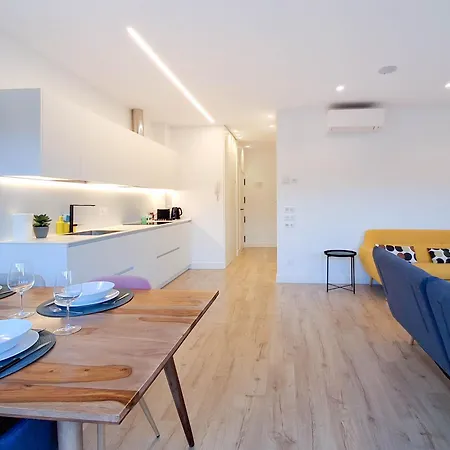 Akura Apartment, Con Aire Acondicionado 아파트 *